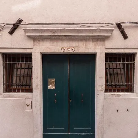 Central Apartment, Rialto *