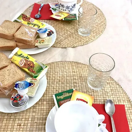 Lejlighed Central Apartment, Rialto *